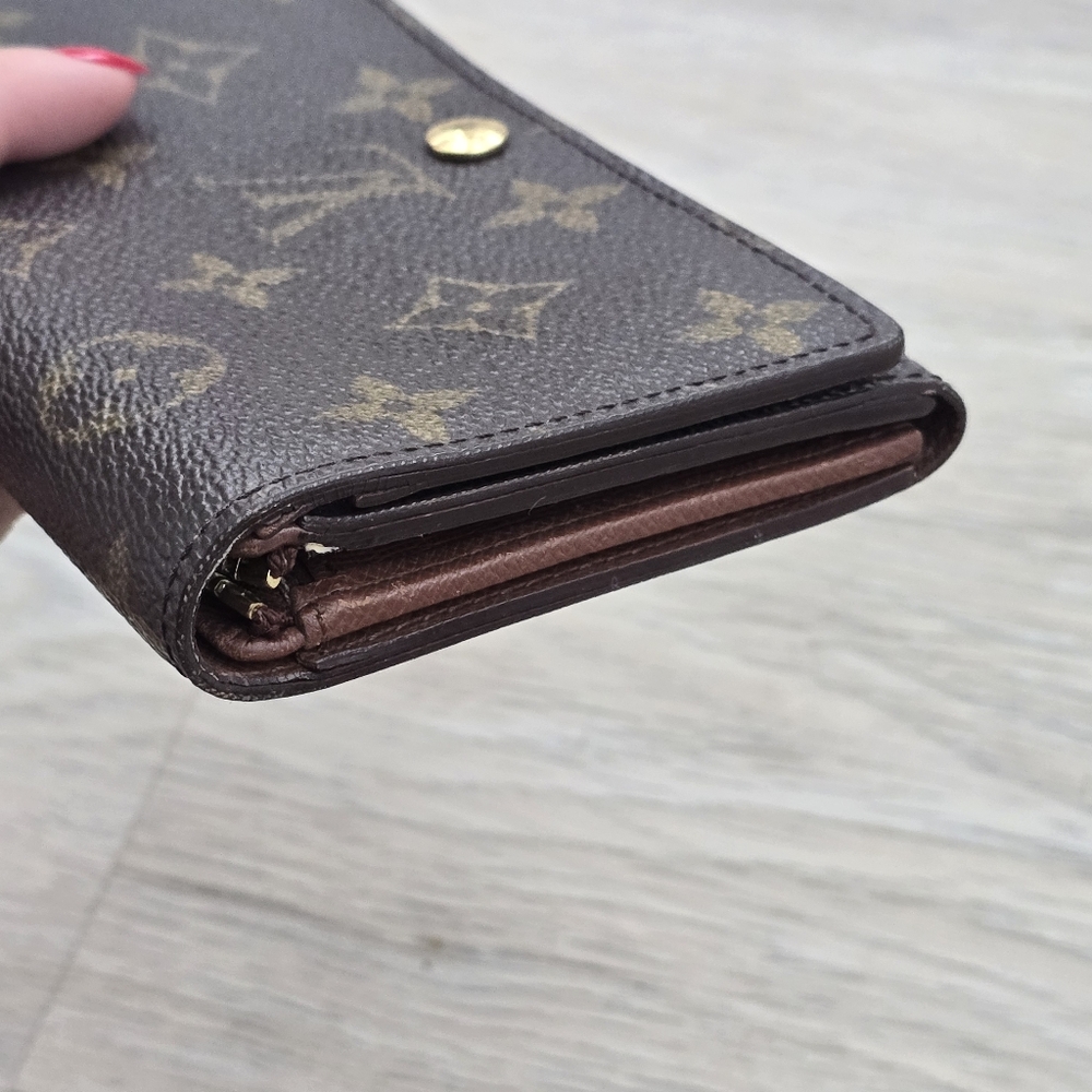 Louis Vuitton Brown Tresor Monogram Wallet - Picture 5 of 7
